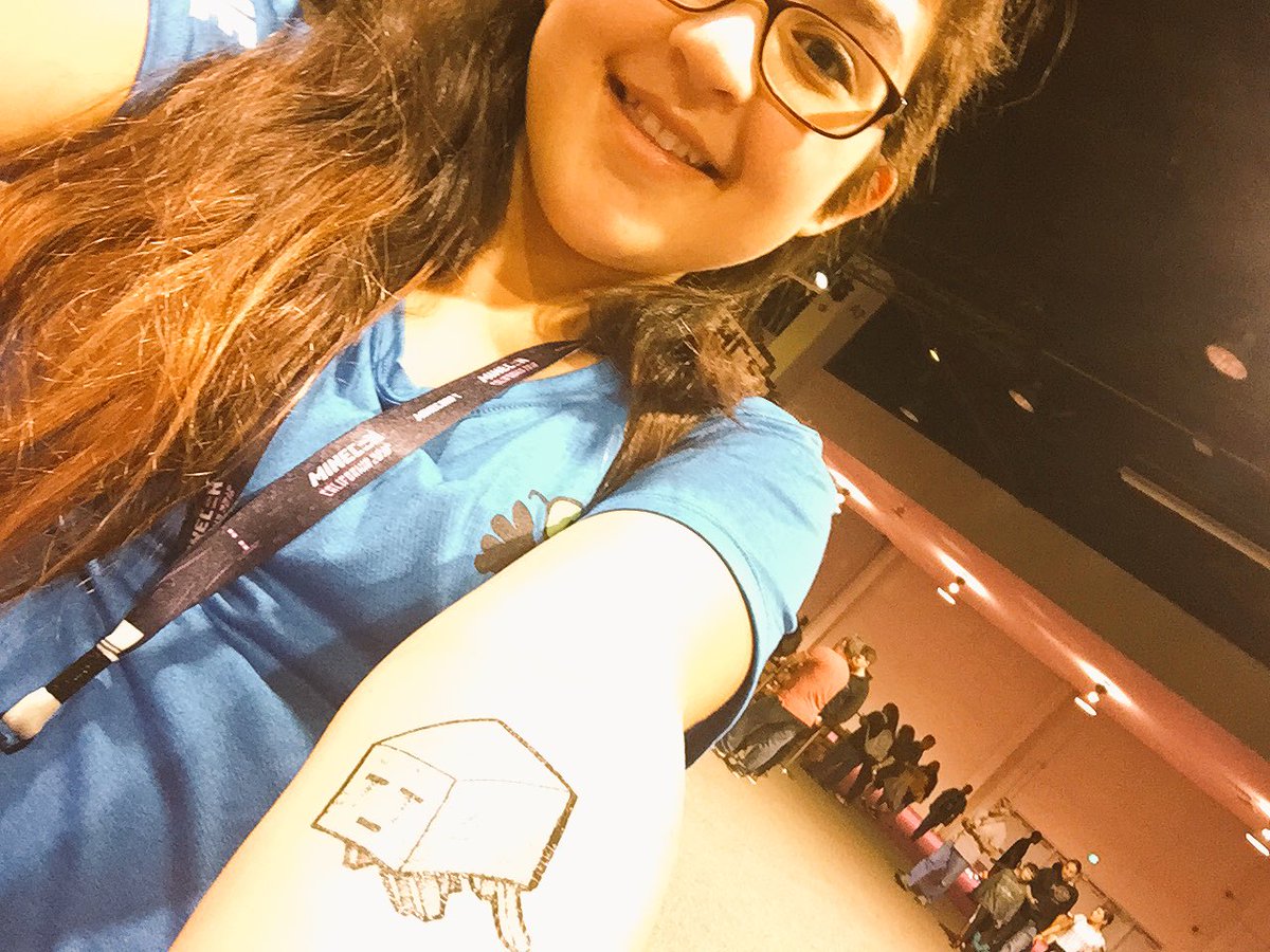 #Minecon2016 #Minecon2016 #MINECON2016 got it