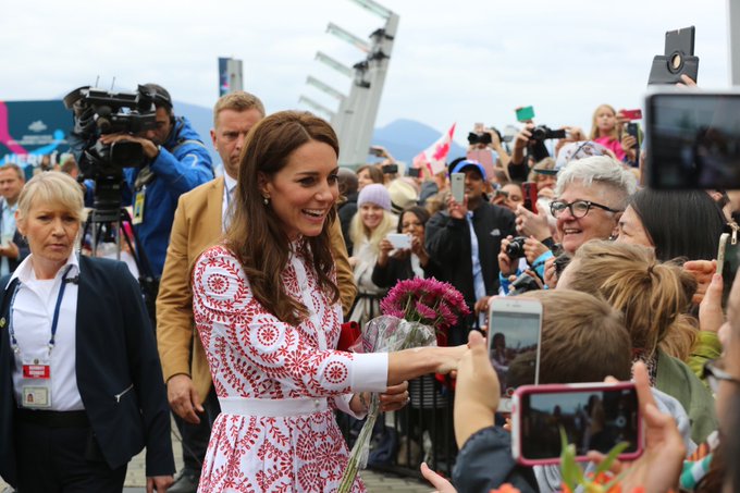 View image on Twitter