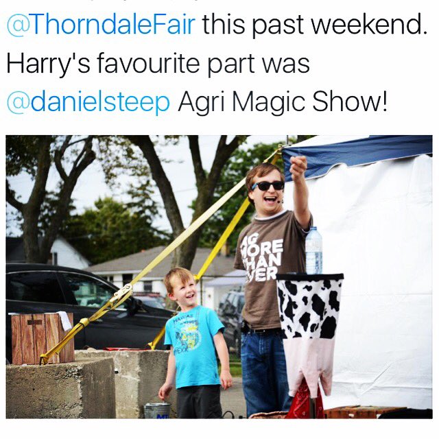 agrimagicshow's tweet photo. Another successful year performing @ThorndaleFair - see you next year for the 160th fair! #thorndale #ontag #agrimagic #cdnag #fallfair https://t.co/HdvMlTAv6t