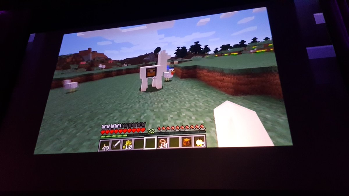 2g1minecraft's tweet photo. Llamas!!1! Does anyone else member UO? I member.. #minecon2016 #llamasarecool https://t.co/c0fYuJyuU6