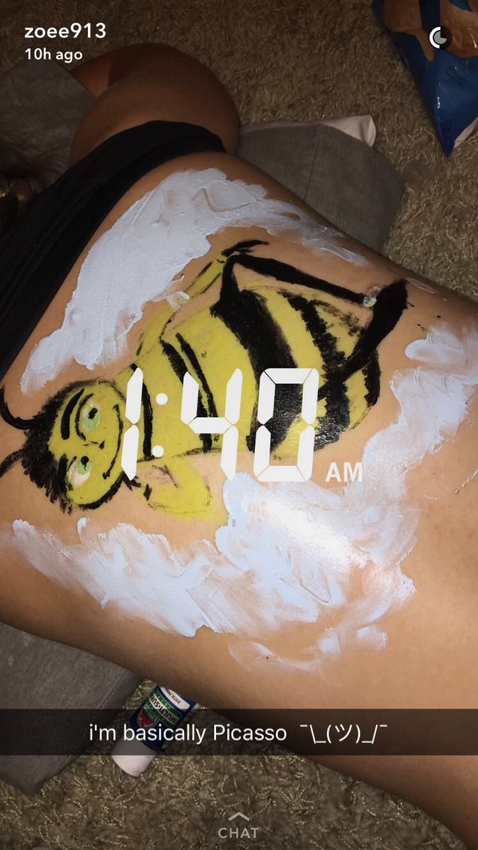 MaddyKate102's tweet image. I'm never letting @Zoee913 paint my back again
