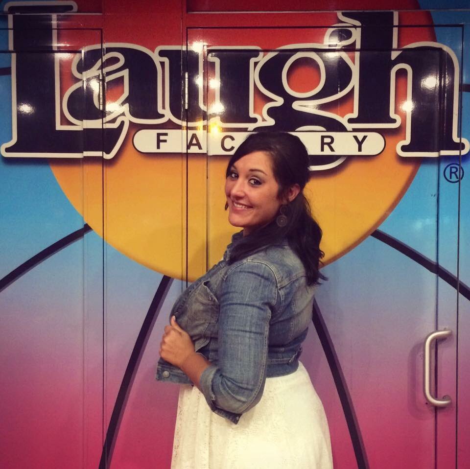 bouldercomedy_'s tweet photo. She's a regular at @TheLaughFactory and was featured at Just For Laughs Festival in Chicago! @ReenaCalm will see you tonight! #bouldercomedy https://t.co/UoOWdP1WzJ