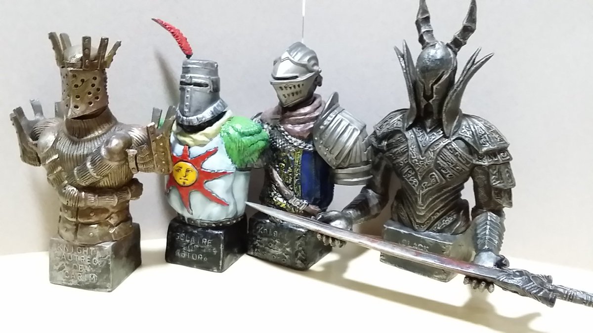 つるまる No Twitter ダークソウルのロートレク ソラール 上級騎士 黒騎士 の胸像です台座適当過ぎてお恥ずかしい 胸像祭り