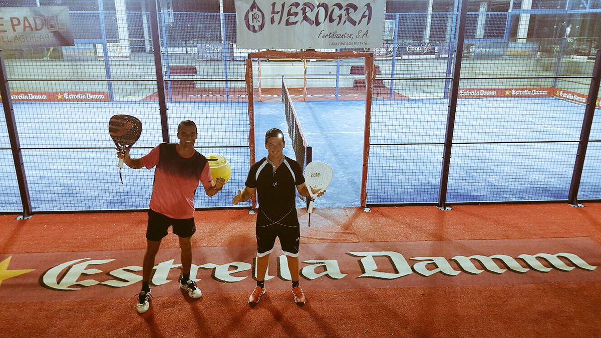CayeRocafort's tweet photo. Campeones en el ABS3000 de Granada!! Enorme @p_herrerapadel !! Ganamos 6-3 6-4 a Espejo-Benavides. Vamos @LXPlanet que esto no pareee🔝🔝 https://t.co/hEVmIQHlr0