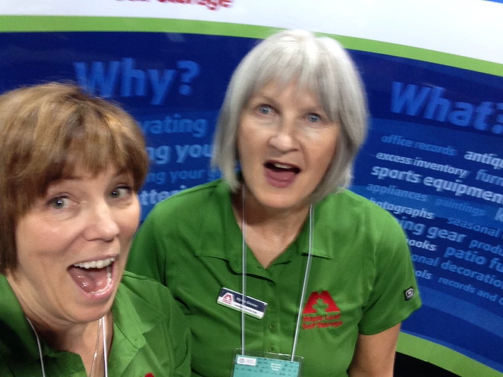 StoreMapleLeaf's tweet photo. Getting a little silly at the Calgary Home Show @HomeShowsAB #chds16 #toomuchcandy https://t.co/jV9d7A0qTK