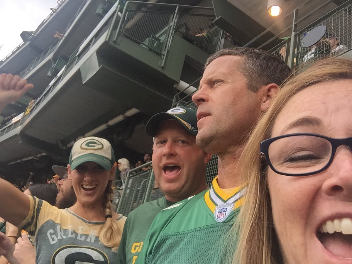 MrsStorby's tweet photo. #GetLoudLambeau Heck yes!#gopackgo https://t.co/L5aQpN7Wzz