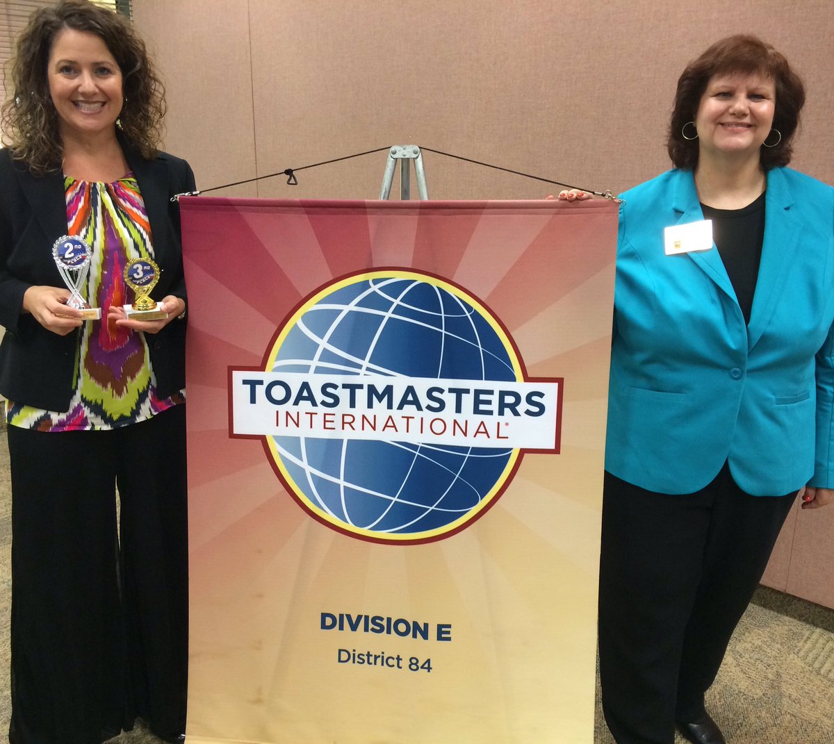 Susan Williams, CC, takes 2nd in Evaluation and 3rd in Humorous Speech at area 52 Contest! #VistaTM is so proud of you! #Toastmasters