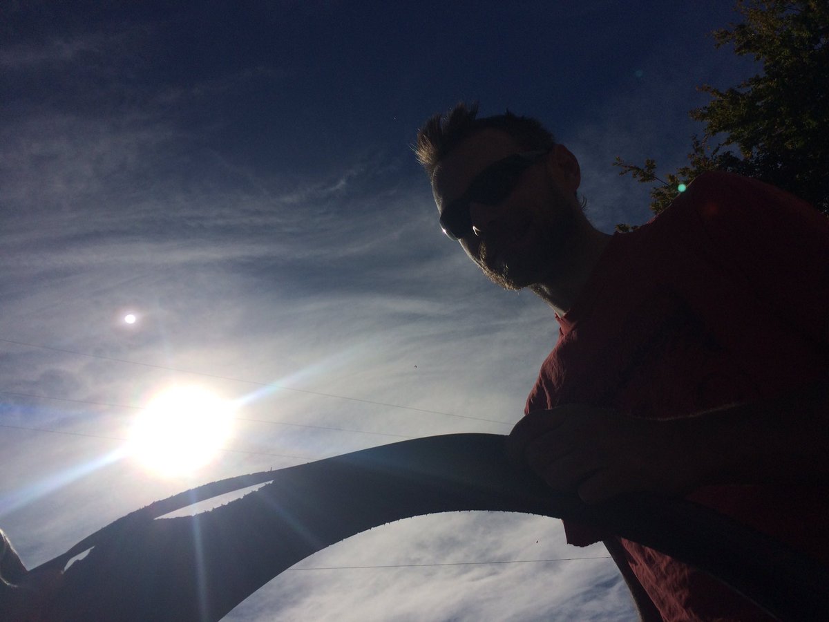 Haulin Colin appears at the finish! He rolled in on a rim, eek!