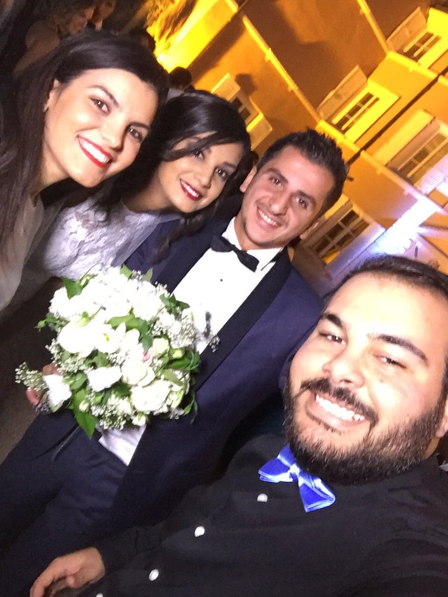 Missmelibaby_'s tweet image. 2 days - 2 Town - 2 weddings #WhatAChallenge