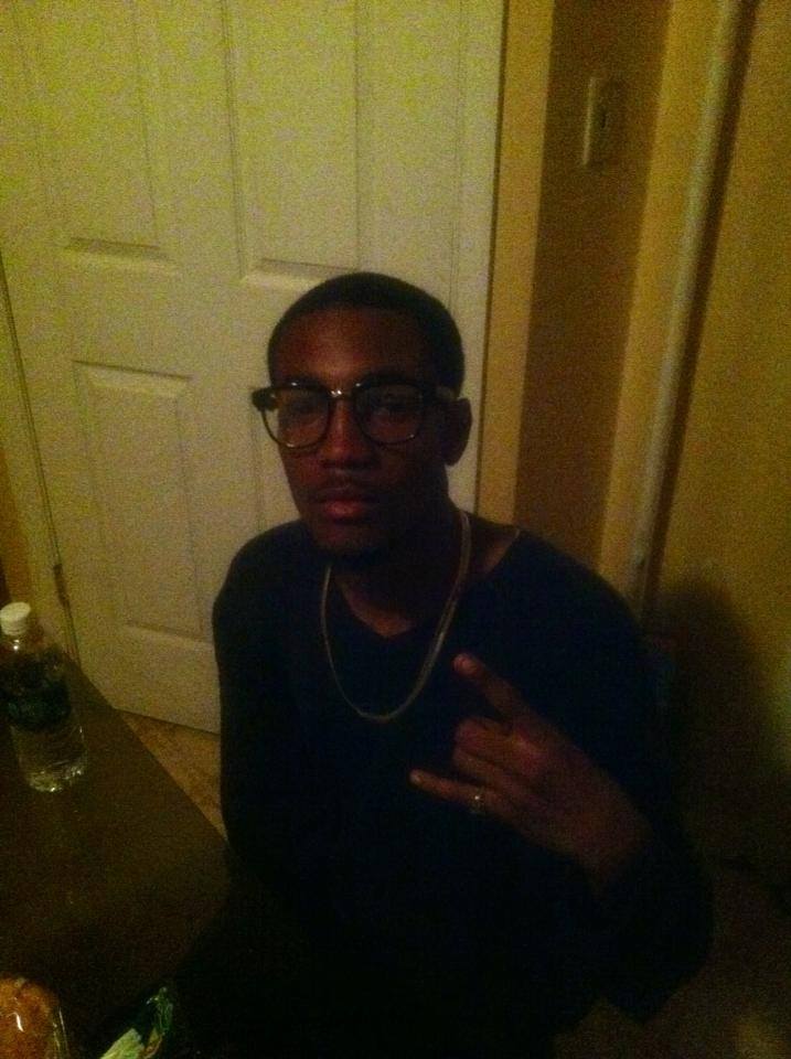 Michaelcris6's tweet photo. Im the right pick if you lookin for the right man/he can offer all that I can/
https://t.co/CfogIQZggF https://t.co/4NmfSvpyhq