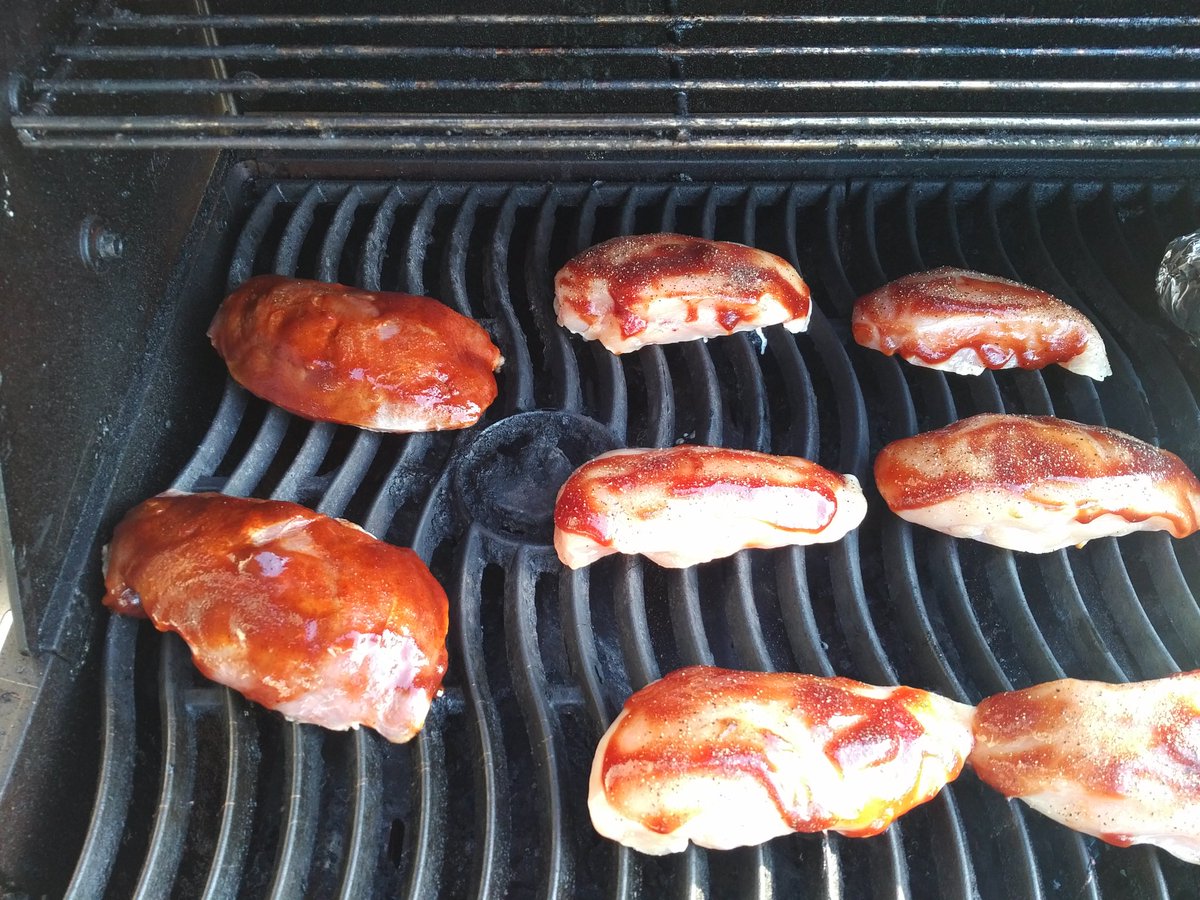 Staub24's tweet photo. Fresh goose breast this morning @BuzzedBoarBBQ @Statcos let's see how they turnout #wildgame #deadbird https://t.co/mrzxA7200s