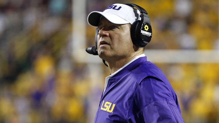 Report: LSU fires head football coach Les Miles, offensive coordinator Cam Cameron