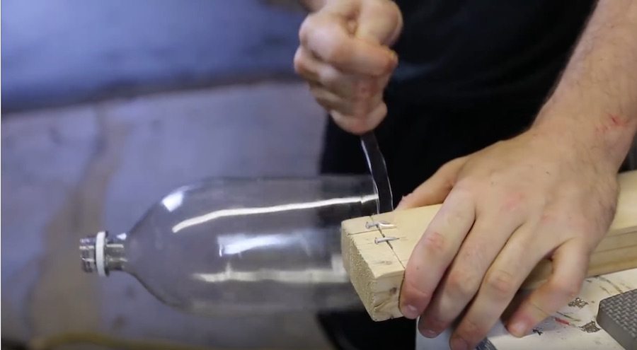 wideopenspaces's tweet photo. Crazy Russian Hacker Tries to Make a Survival Rope with a Plastic Bottle https://t.co/lIYcjoRTR4 https://t.co/vnqZvnQhnS