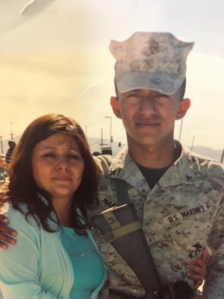 msmemoriam's tweet photo. Bittersweet Gold Star Mothers Day!! #onceamarinealwaysamarinemom #honorthefallen #ripmijo #Tbi https://t.co/fUOAif1KkH