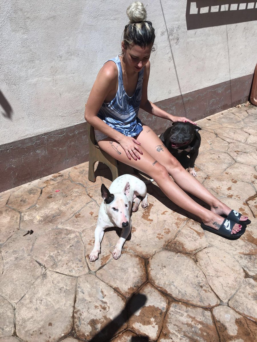 "¿Me has regado las plantas?" 
💟