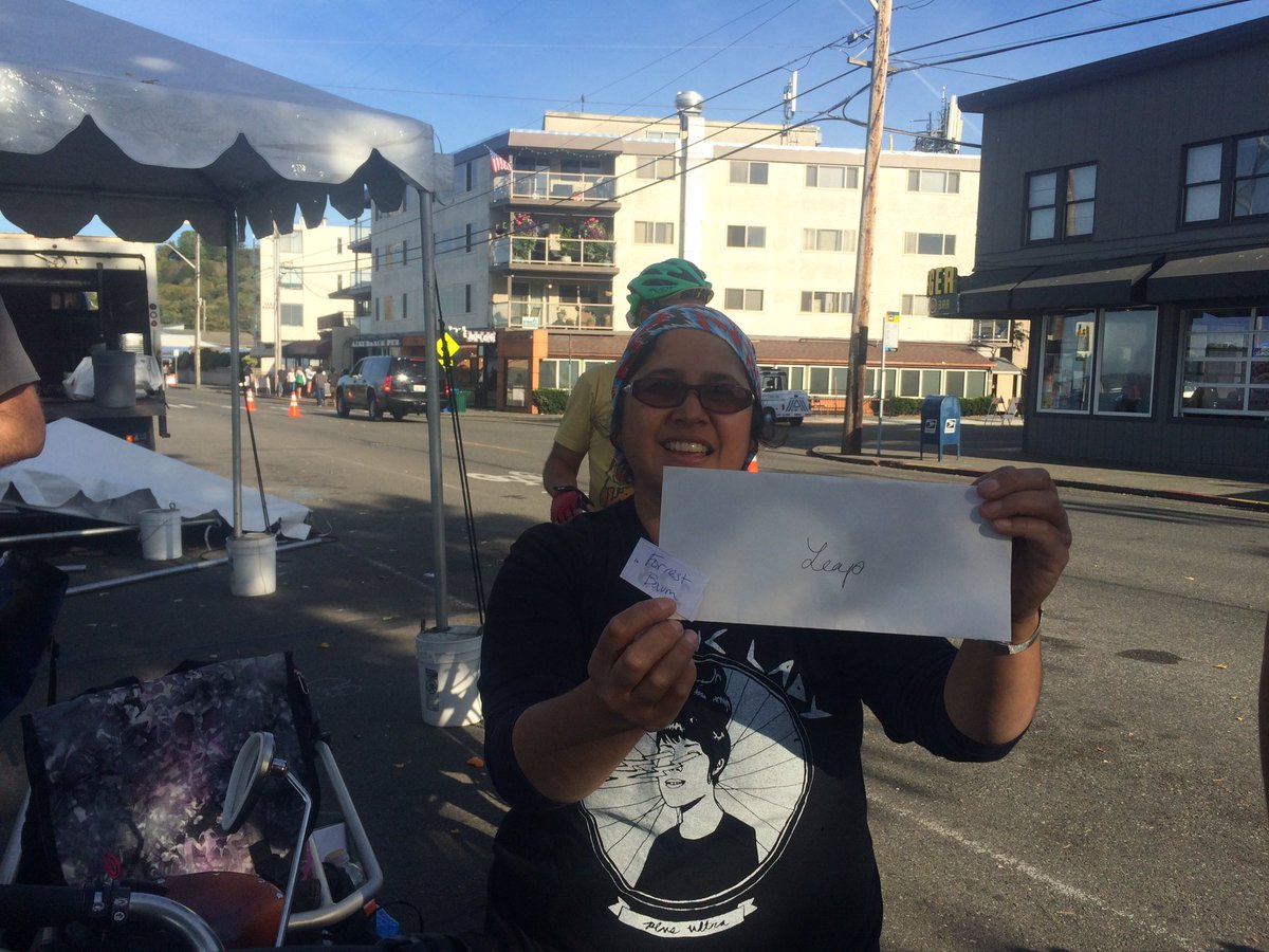 .@fbaum wins the <a href="/xtracycle/">Xtracycle</a> Leap, our grand prize in the raffle! @NoSpandexReq accepts on his behalf (and will bring you the envelope)
