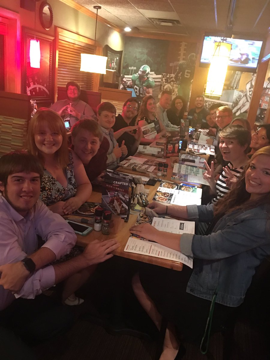 DeltaKappaDO's tweet photo. The rush was worth the wait. #LoveInฮฮ #BidDinner https://t.co/K20RhmE8eI