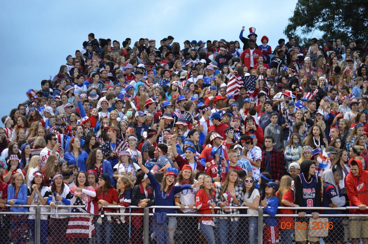 TopStudentSects's tweet image. L'Anse Creuse High School- North,
Macomb, Michigan