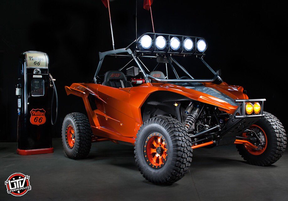 WalkerEvansRace's tweet photo. @PowderCoatIndus built this Yamaha but who else wants to see this #YXZ100R rip in the desert and put the #VelocitySeries shocks to the test? https://t.co/TcqdFZxjdH