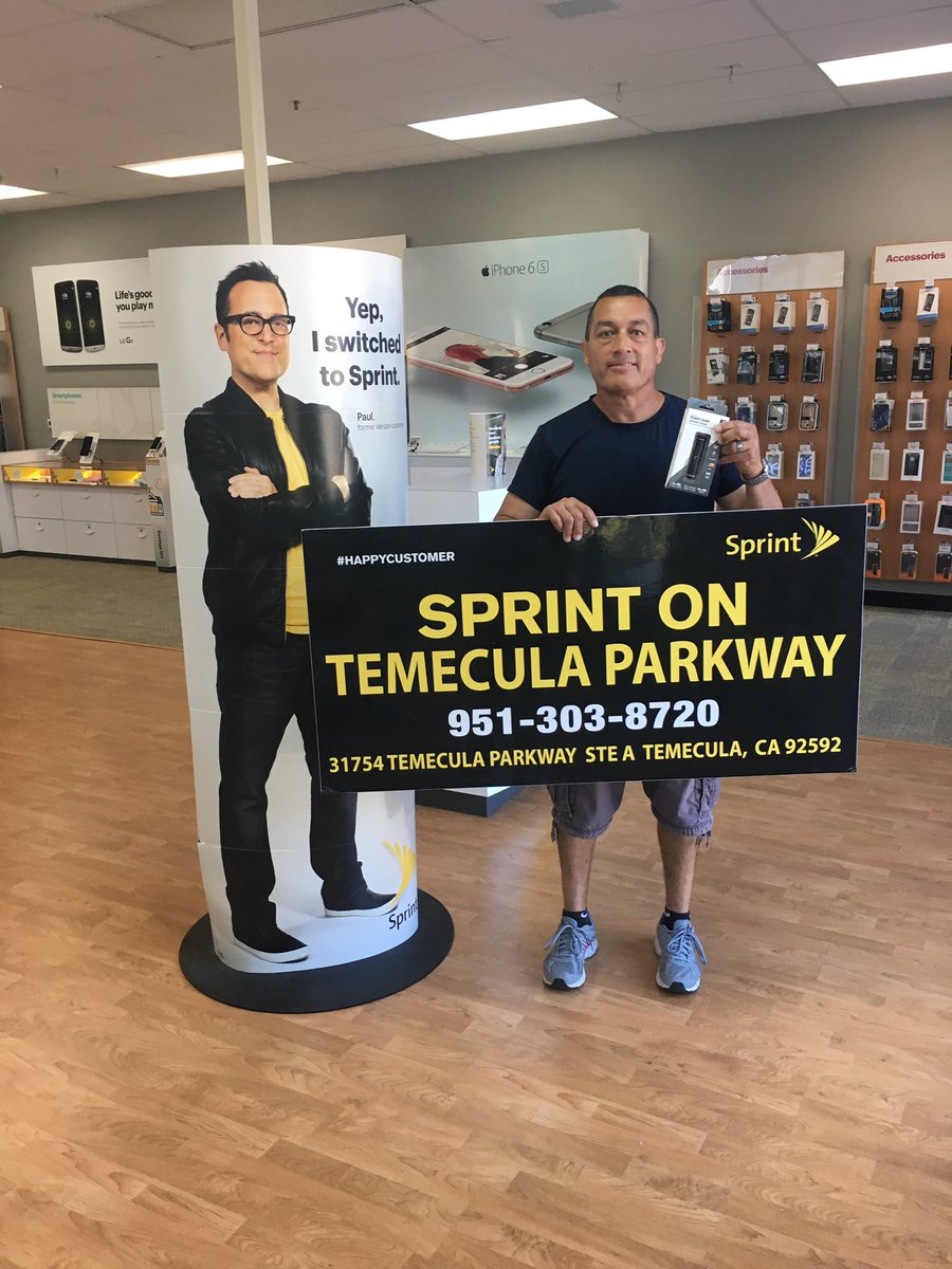 Another #happycustomer ordered their #iphone7 today! He chose to #SwitchAndSave, when will you?
<a href="/DannyIsho/">Danny Isho</a> <a href="/Scotty_Sprint/">Scott Meyer</a>