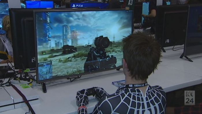 SmartFees's tweet image. Australian #children increasingly glued to screens, study finds. hubs.ly/H04t1-40