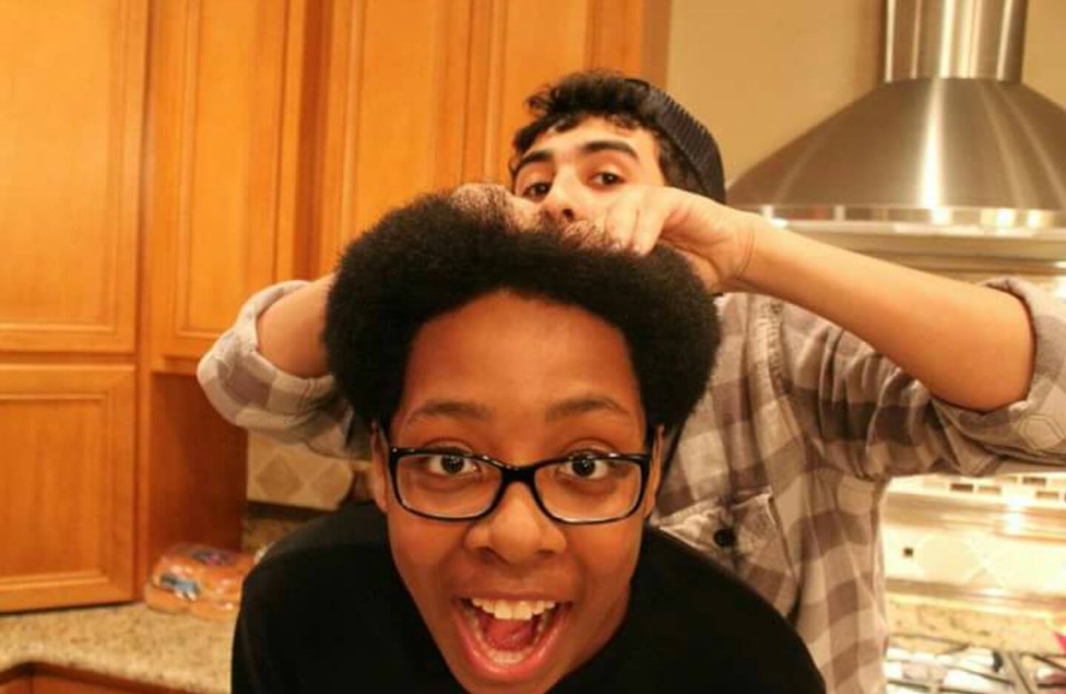 meesdontmiss's tweet image. soundcloud.com/datboymees/bac…

NEW MUSIC FROM ME AND IZZY BOY

its literally like 2 minutes long if you dont listen ur not my friend