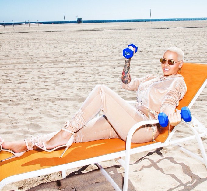 Pumping Iron for @MissguidedUS ? https://t.co/9basBUkW9n