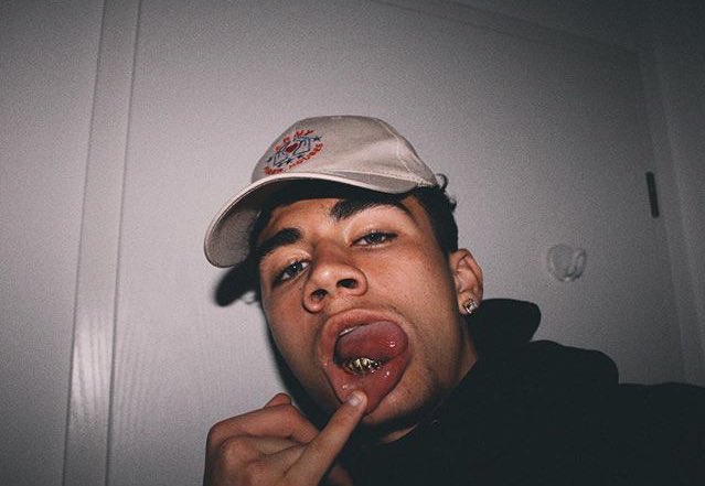 New fake, RT for your boy😎