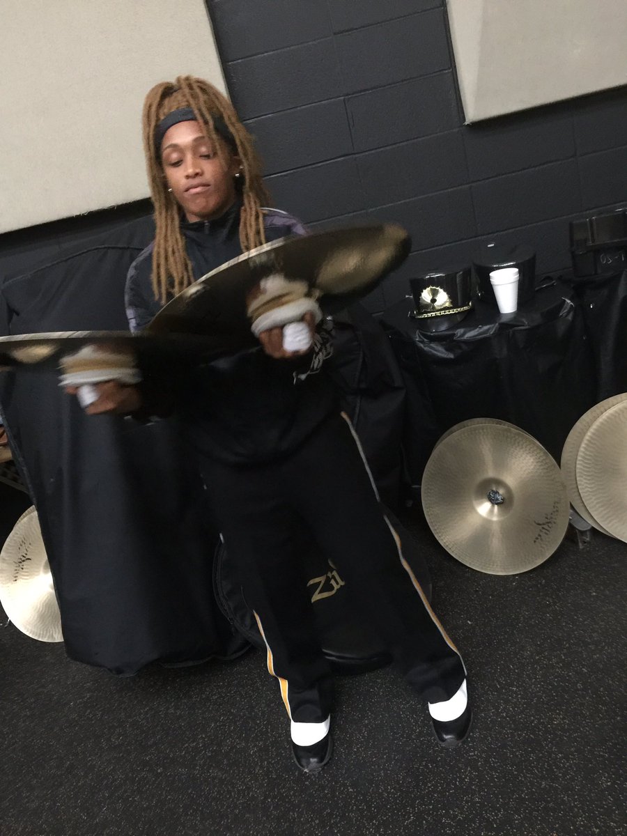 theyBallmeSykes's tweet photo. Cutest Cymbal Player in the SWAC.π
πππΌπ
#SWACtakeover #BamaSt #myASU https://t.co/x4NT2s0rzJ