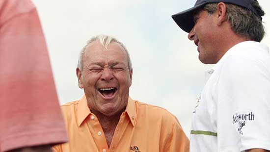 GolfDigest's tweet photo. A collection of memories from the world of golf shows how much The King meant to so many of us: https://t.co/8RMWkwsfUN https://t.co/1LL49ldpVw