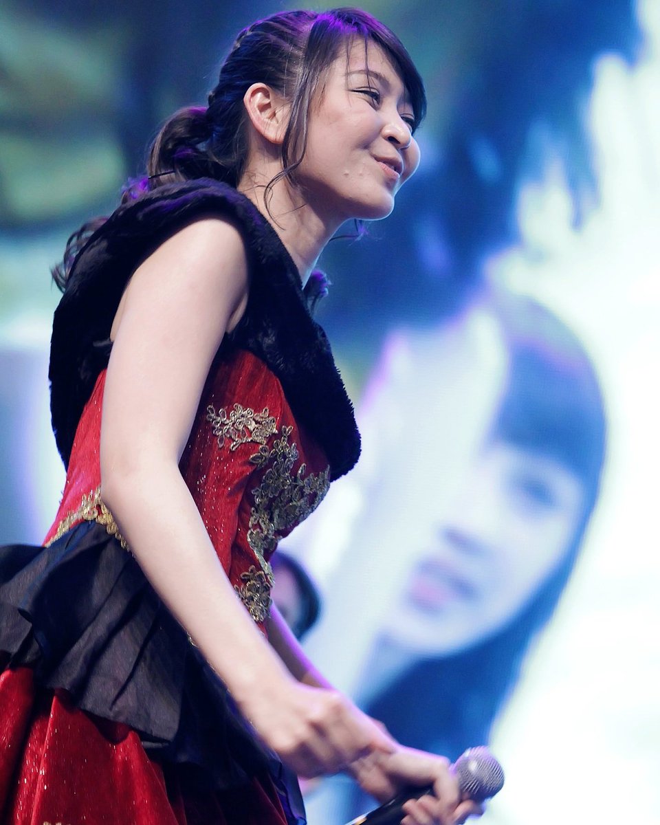 deeyudhamp's tweet image. 5 Kata Buat @veJKT48 

▶ BADAII
▶ CANTIK 
▶ MEMPESONA 
▶ SEKSI 
▶ KINAL