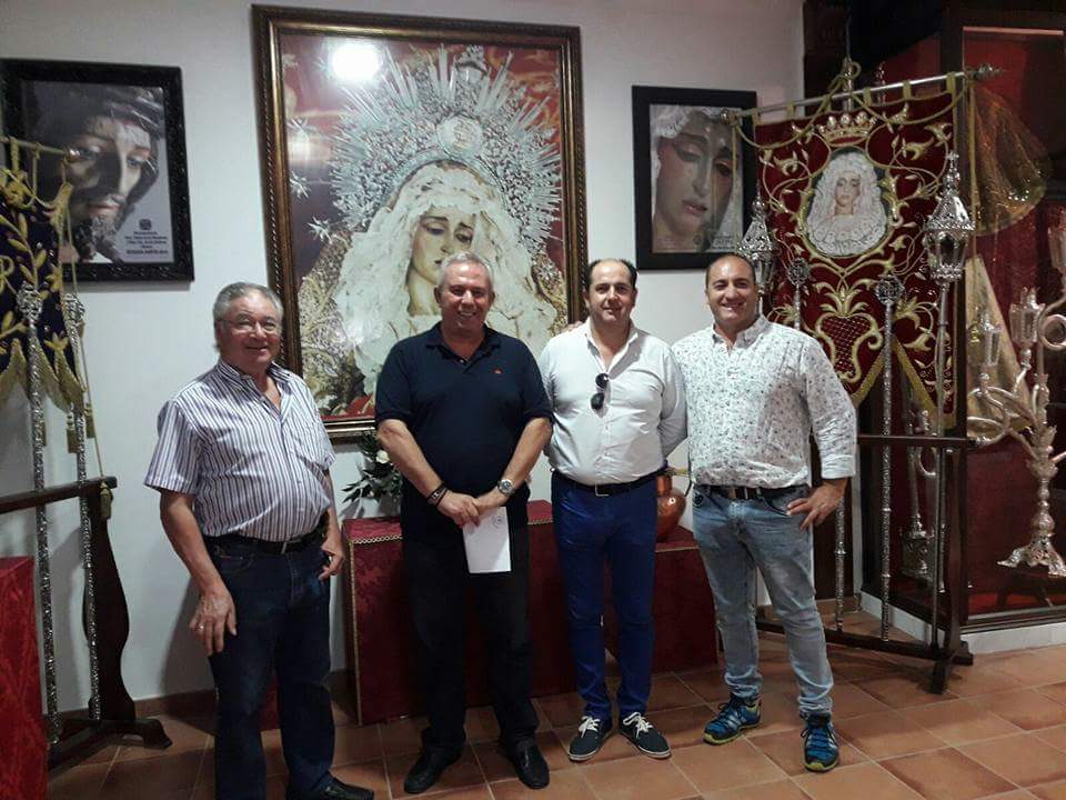 Firma de la madrugada del Miércoles Santo en Olvera con la hermandad de nstro padre Jesús Nazareno y nstra sñra de los Dolores.