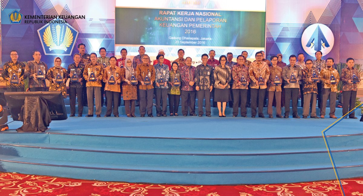 Presiden Beri Penghargaan Penerima Opini WTP Lima Tahun Berturut-Turut
