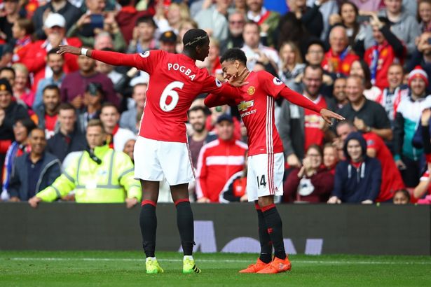 footballicious's tweet photo. Paul #Pogba mencetak gol pertama kali utk United, gol lain diciptakan Juan #Mata, Chris #Smailing &amp; Marcus #Rashford https://t.co/4vlTo1OSMU
