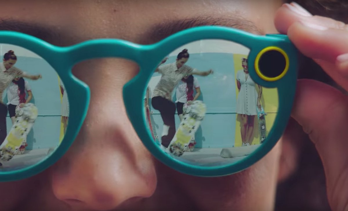 CampaignTechUK's tweet photo. Snapchat (now Snap Inc) is rolling out its first hardware - smart spectacles https://t.co/Ao1lpvjI8m https://t.co/JZi7n8MUzI
