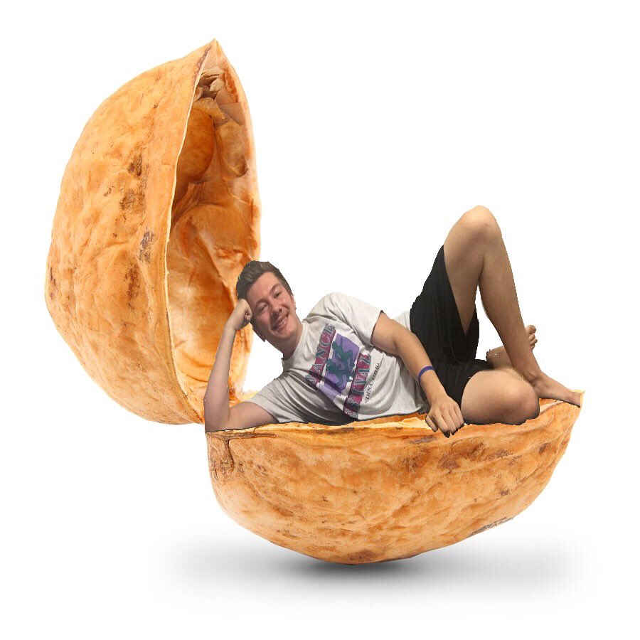 KitkowskiT's tweet image. For those of you who don't really know me, this is me in a nutshell.