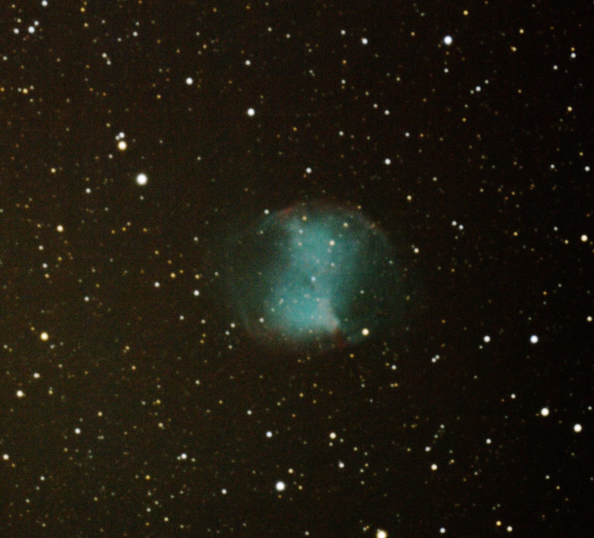 KevinYXE's tweet image. Dumbbell Nebula located 1360 ly away. 30 img @ 30 sec each. ISO1600. #yxe #sask #deepskystacker #photoshop #messier27 #edgehd8