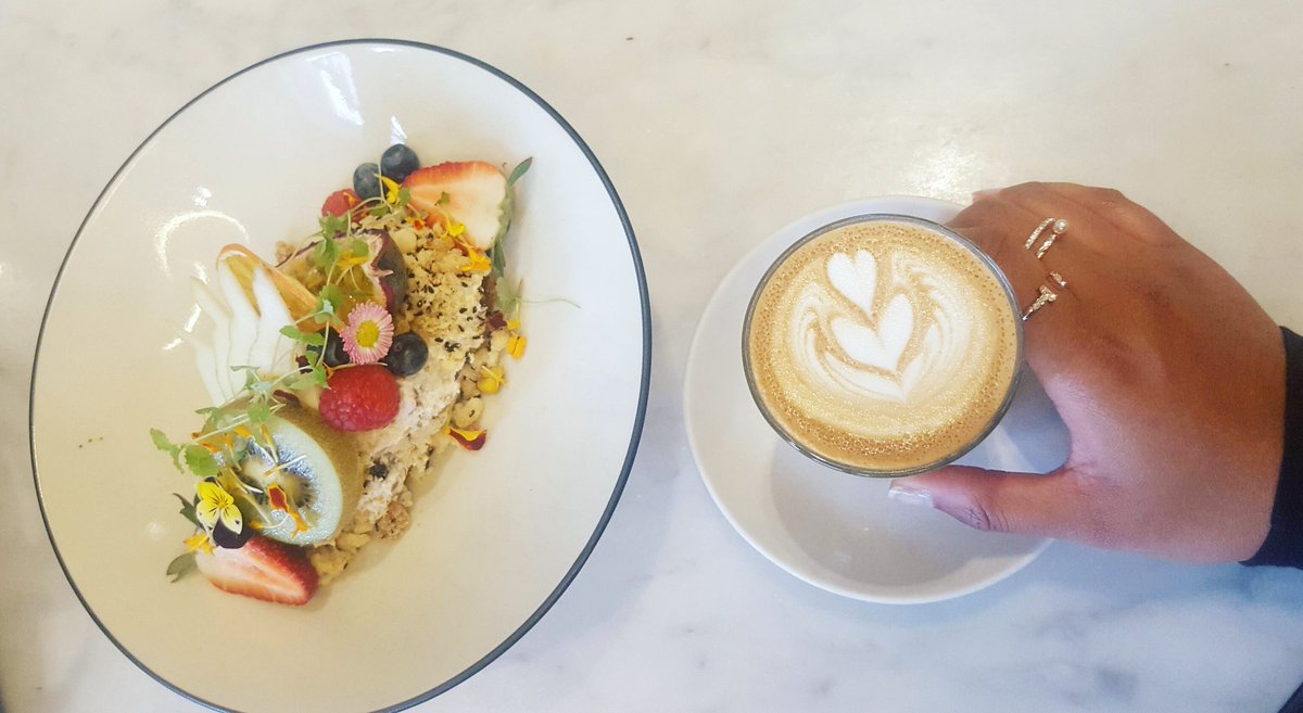 simtiaz's tweet photo. Healthy Eating! #thekettleblack #coffee #muesli #foodlife #foodie #delicious #melbournefoodie #melbourne #latte https://t.co/4sTJiAQnCb