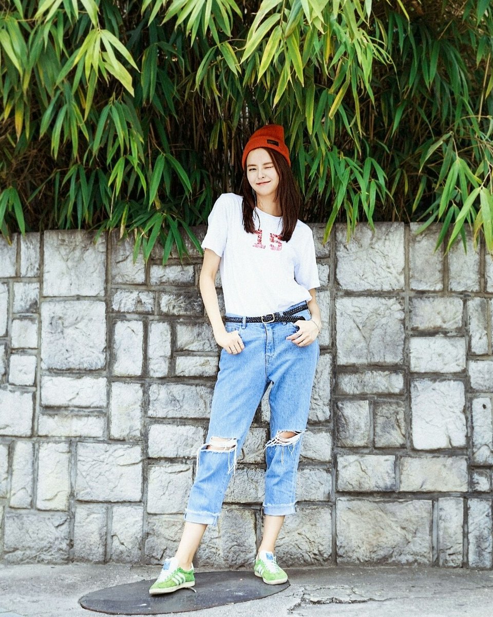 idotshirt's tweet photo. https://t.co/7v4vaSgBqr // Love how #koreanmodel @every_nue shines in the Divine Equator design! 👕

Photo @jo_on_na // @koreanmodel https://t.co/wIVqSDKpxd
