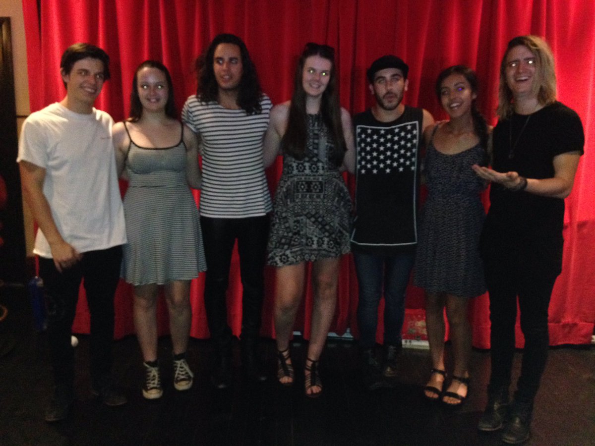 flxrianne's tweet photo. Brought much happiness to me since early 2014, memories and friendships were made because of you guys @LittleSea #ThankYouLittleSea https://t.co/F1Vlap7EQX