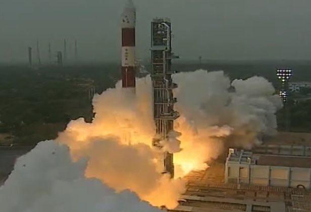 DhallaRuby's tweet image. Heartiest congratulations to #ISRO on successfully launching #PSLVC35 's longest flight carrying #SCATSAT1 &amp;amp; 7 other satellites.