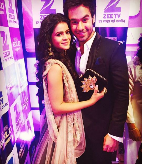 sugmaparis_real's tweet photo. Thapki Today #Thahan @Jigyasa_07 @manish_goplani ♥☑ https://t.co/27WKfEit6y