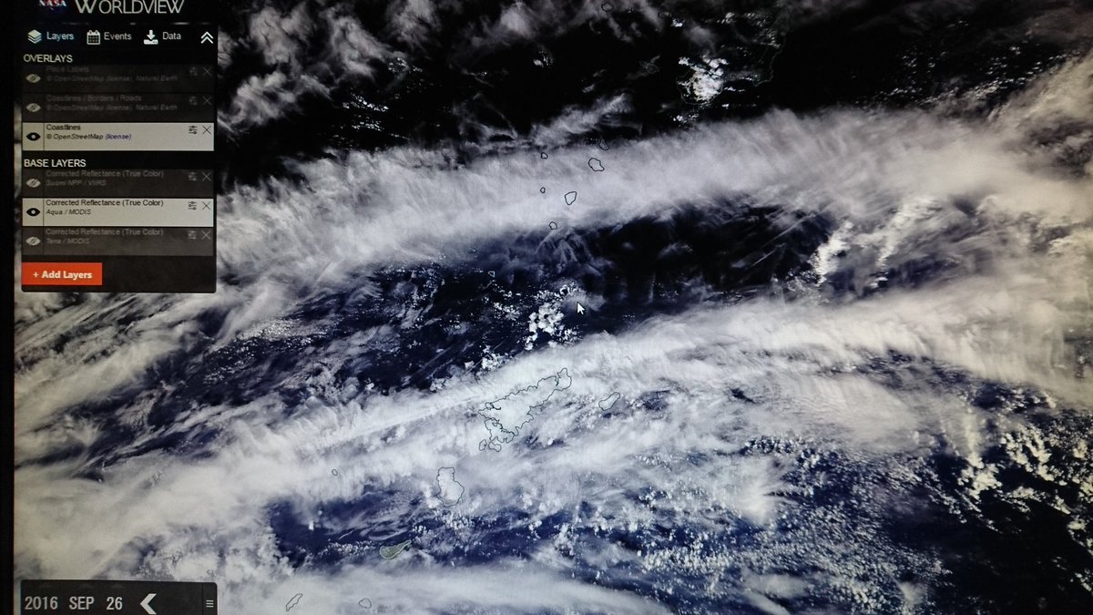 ALPHAtoZETAjpn's tweet photo. #NASA_WORLDVIEW #雲 #人工衛星画像 #台風17号 渦🌀の動きは高度によってかなりまちまち…💨そんな中…✈ひこうき雲を発見した…Σ(´□｀;)まっすぐやな…。 https://t.co/lZ60lMPKKx