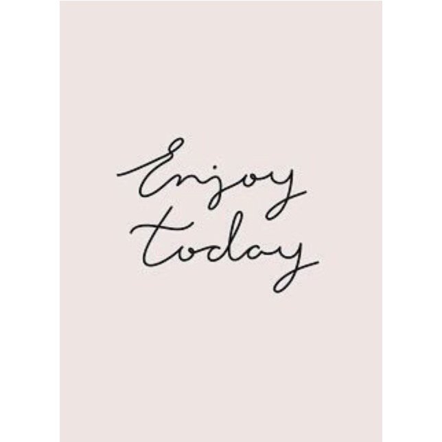 silk_bridal's tweet photo. enjoy today 🌸✨ #silkbridal #silkbride #rochester #happymonday #love #wedding https://t.co/3p7CTjbmj9