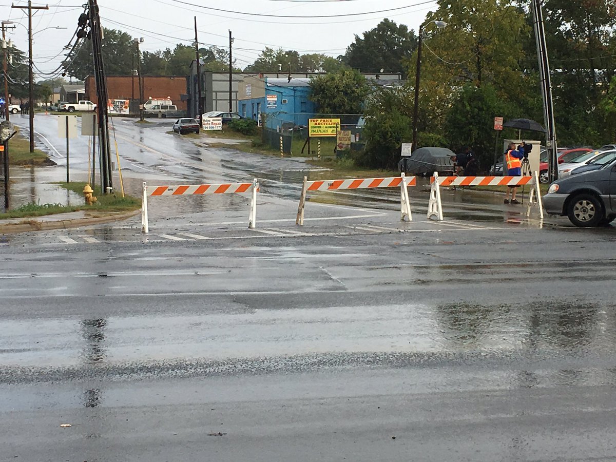NOW: Flooding on N Tryon @ Atando subsiding. CMPD clearing drains. All roads reopening WatchWBTV CltTraffic