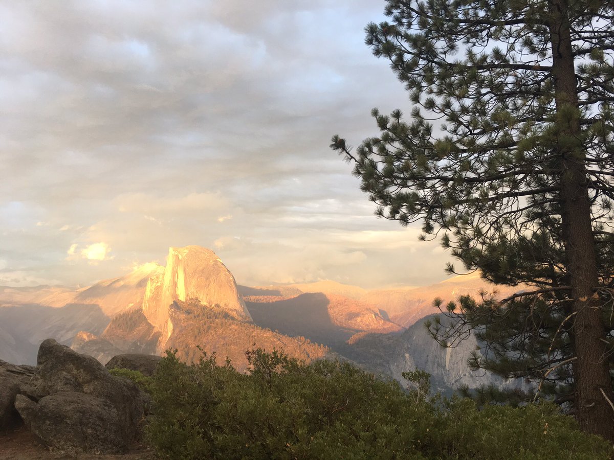 Half Dome from Glacier Point in Yosemite NP 
#Yosemite #HalfDome #NationalPark