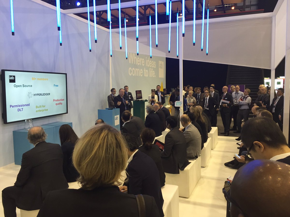 mrmartinduffy's tweet image. DLT proof of concept session starting now - absolutely packed #Sibos #swiftlab