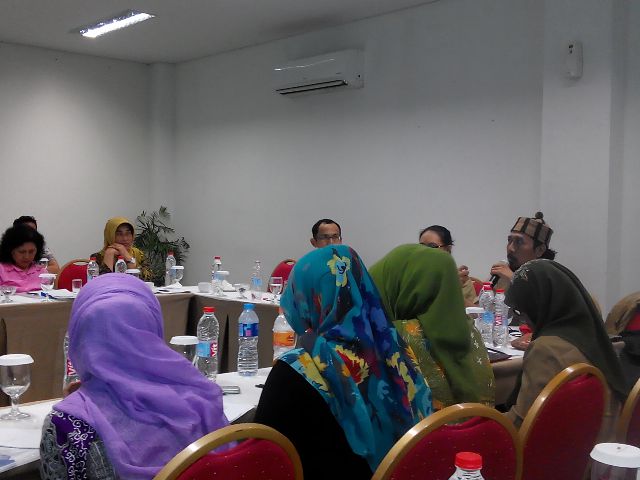 <a href="/DediMulyadi71/">Kang Dedi Mulyadi</a> <a href="/satpolPP_Pwk/">SatpolPP_Purwakarta</a> <a href="/saepuddin_09/">saepuddin</a> Lokakarya montring&amp;evaluasi perturan kwsan tnp rokok di kab/kota se jabar