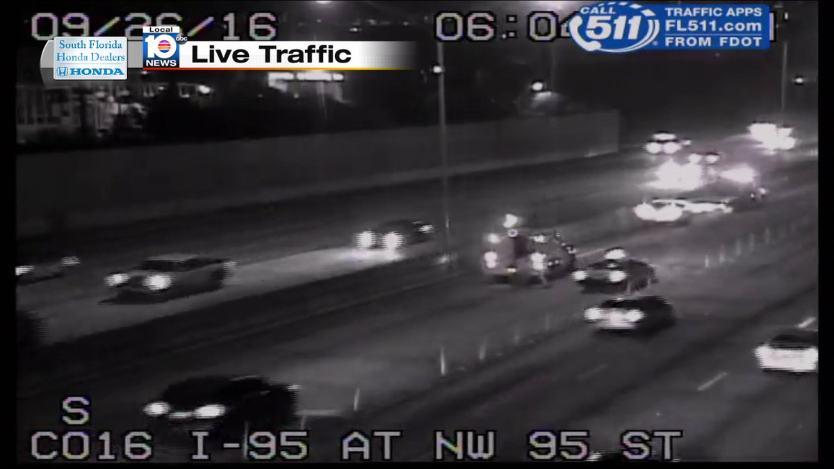 Broken Down Car on I-95 SB Express at NW 95th St #traffic #miami https://t.co/czGPLwRuUX