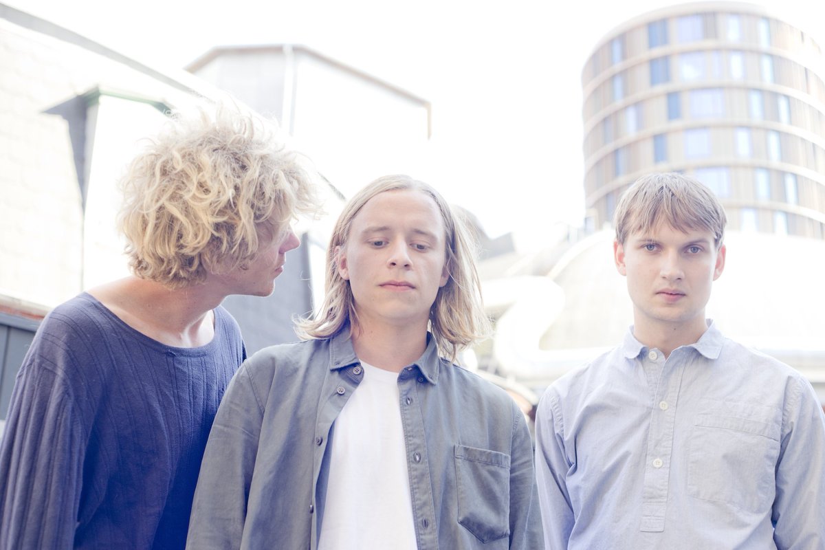 wearegoingsolo's tweet photo. Listen to 'The Mo', the latest dreamy synth-pop jam from Danish three-piece @slaughterbeach_

https://t.co/w6AUeQEbtq https://t.co/RHxpa8B6rR